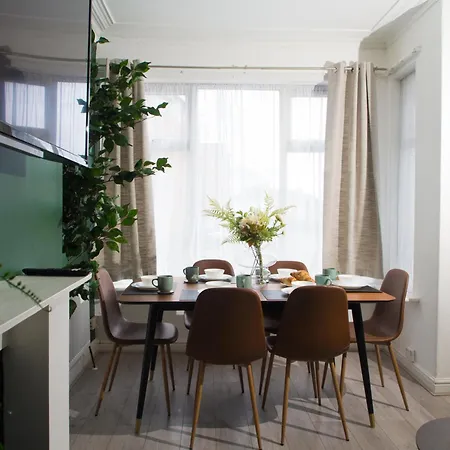 Modern 6-bed Near Centre Appartement Leeds (West Yorkshire)